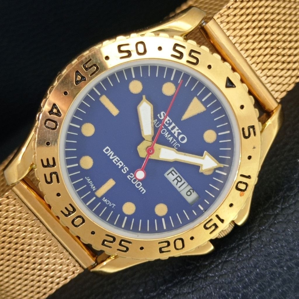 Vintage 1970 Seiko Diver Automatic Mens Gold Watch WDaydate  Blue Accents